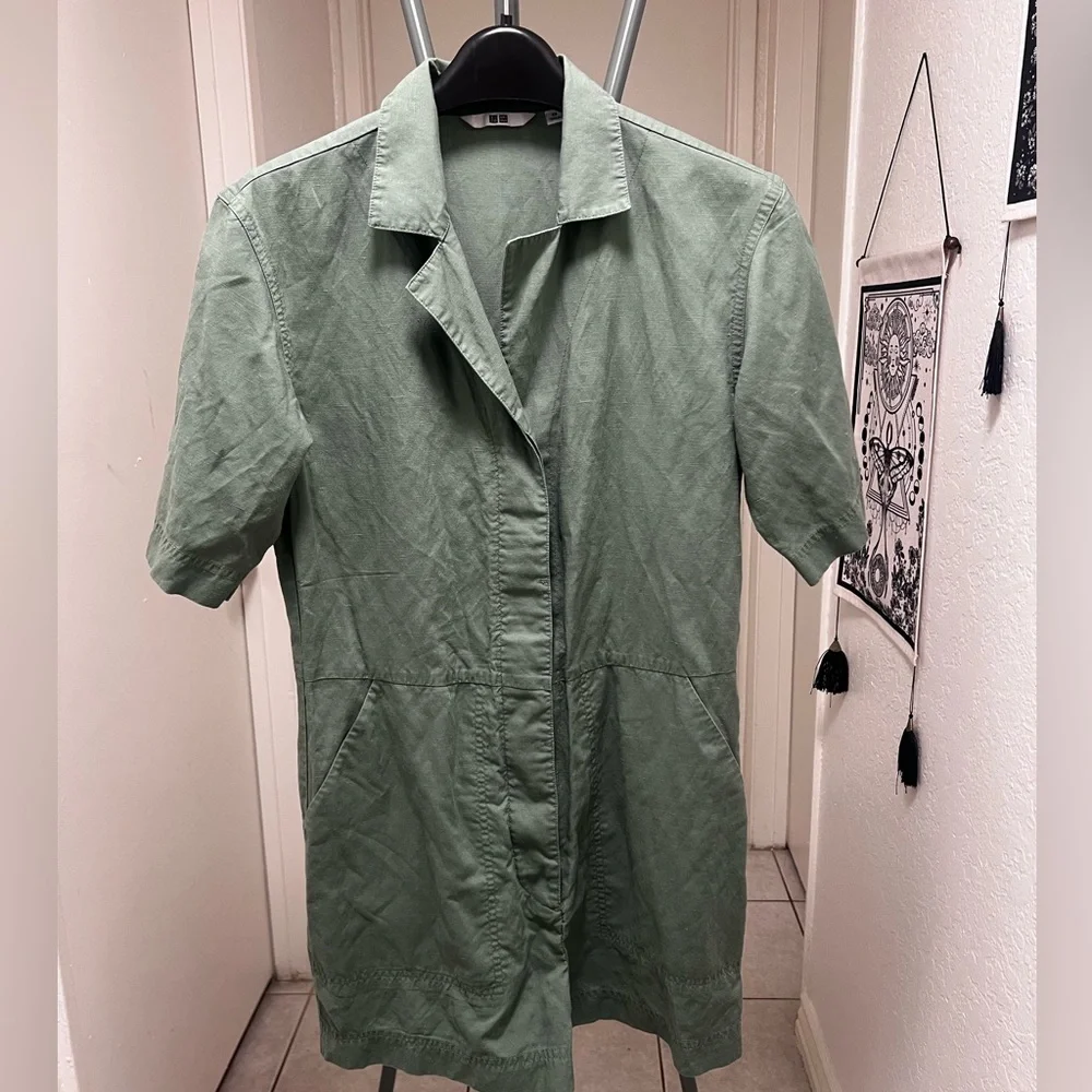 Uniqlo Linen Blend Short Sleeve Romper in Sage Green